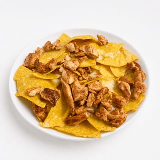 Grilled chicken nachos